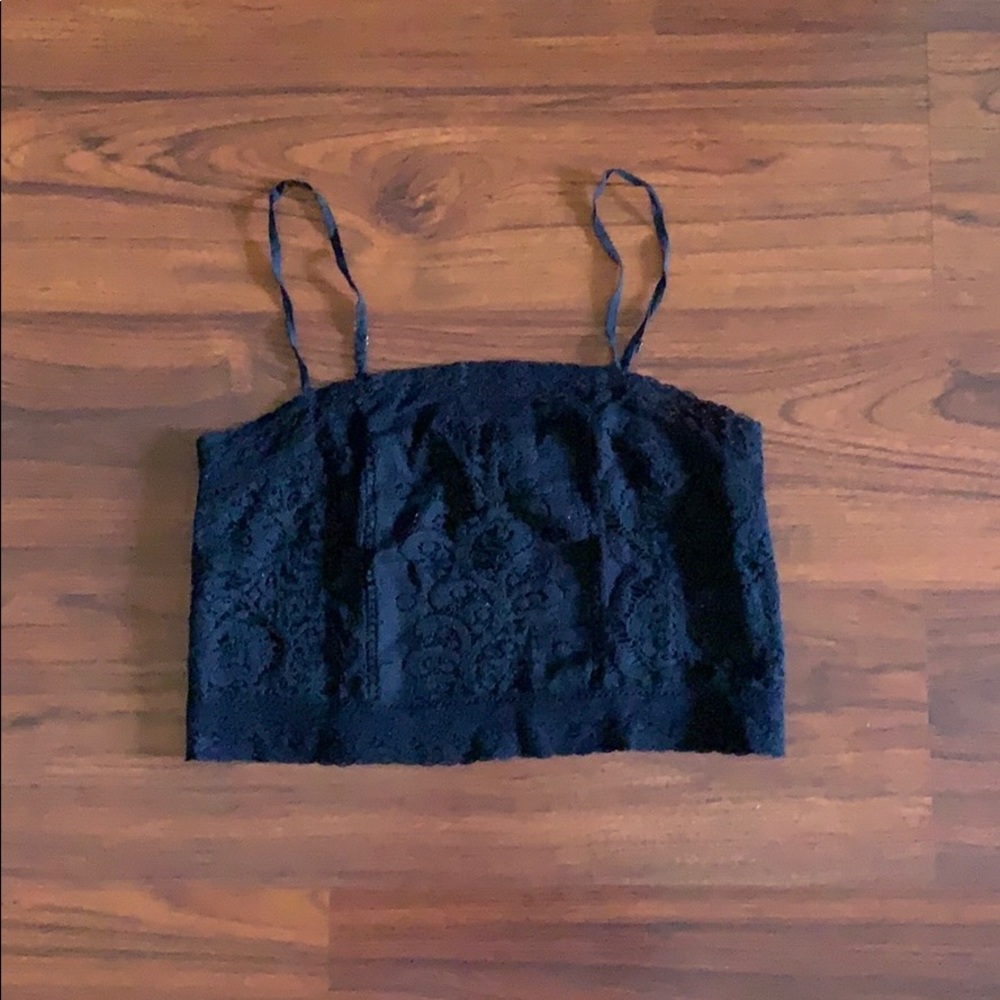 Spaghetti strap crop top